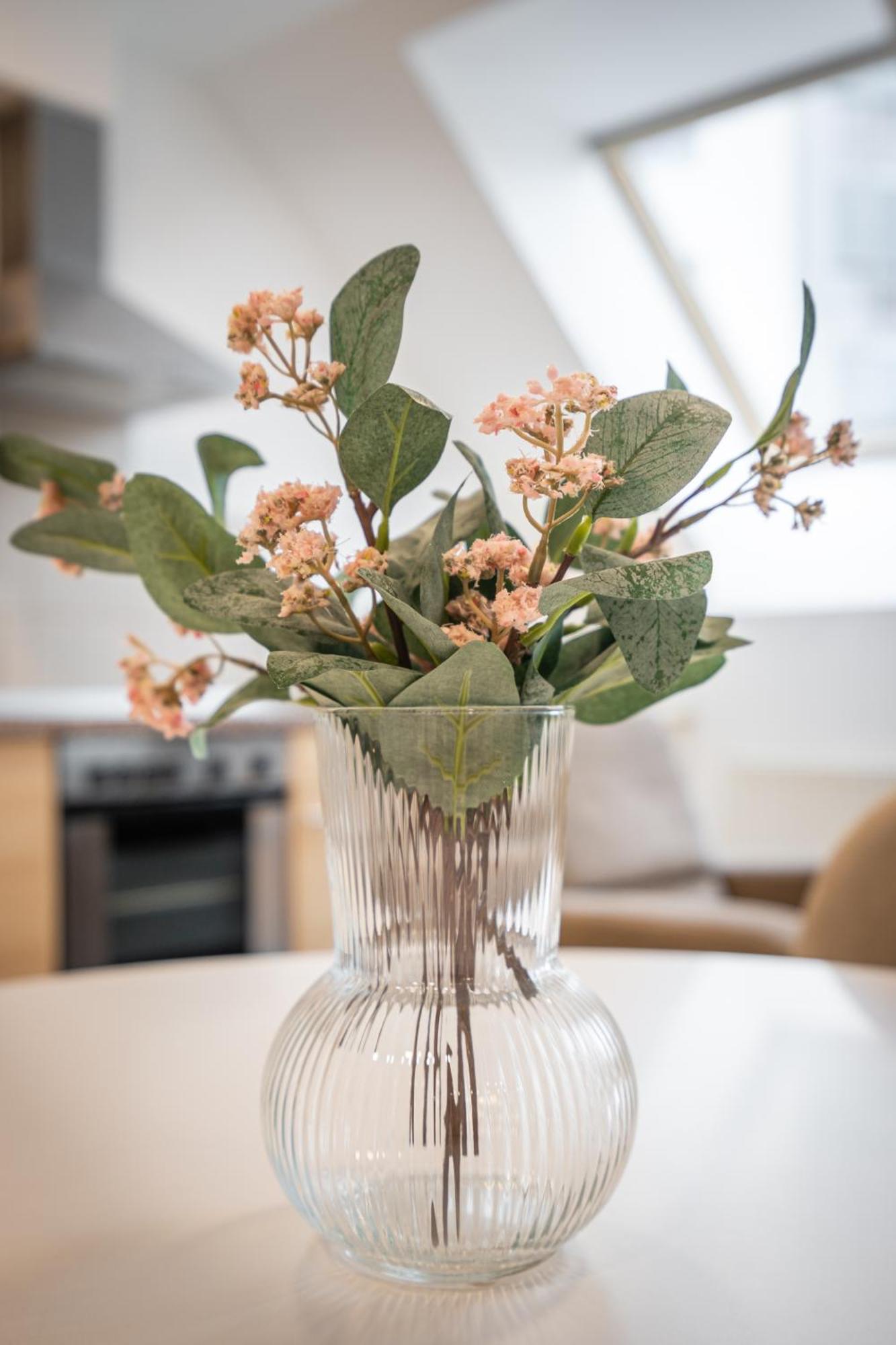 D16 - Gozsdu Garden - Location By Bqa Apartamento Budapest
